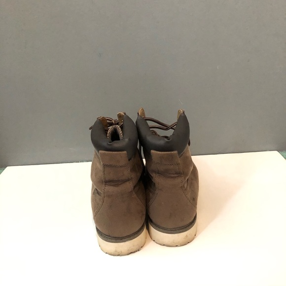 Booties - Picture 3 of 4